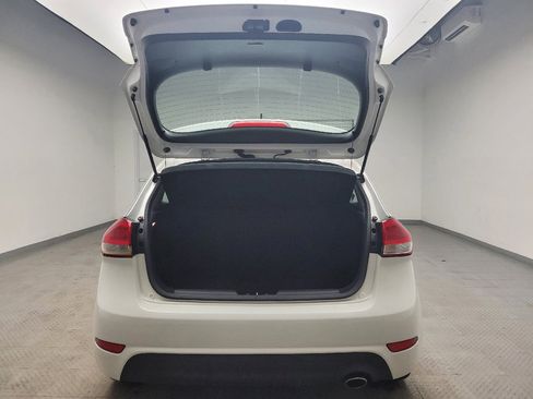 Used 2017 Kia Forte LX image 29