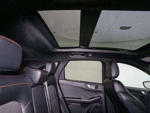 Used 2023 Ford Escape ST-Line w/ Tech Pack #1 image 21