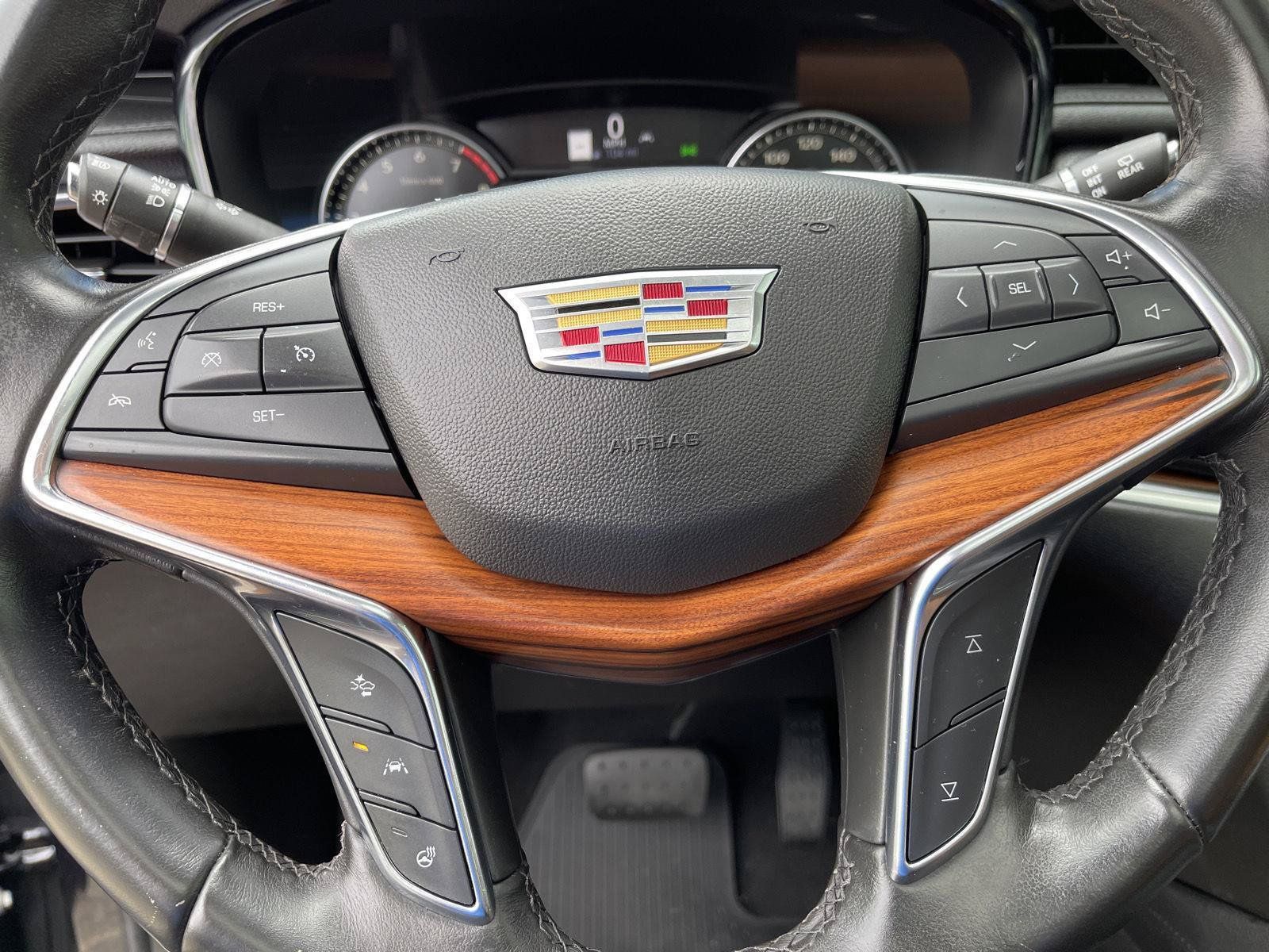 Used 2021 Cadillac XT5 Premium Luxury w/ LPO, Floor Liner Package AWD/4WD image 24
