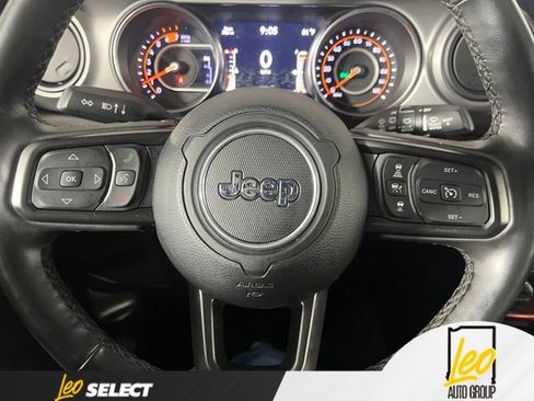 Used 2022 Jeep Wrangler Unlimited Sport AWD/4WD image 18