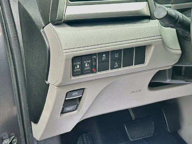 Used 2019 Honda Odyssey EX image 10