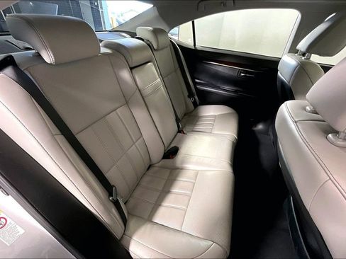 Used 2017 Lexus ES 350 w/ Luxury Package FWD image 39