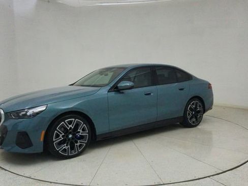 Used 2024 BMW 530i image 65