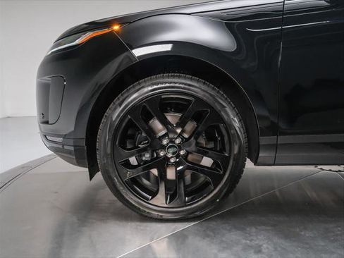 New 2026 Land Rover Range Rover Evoque S image 9