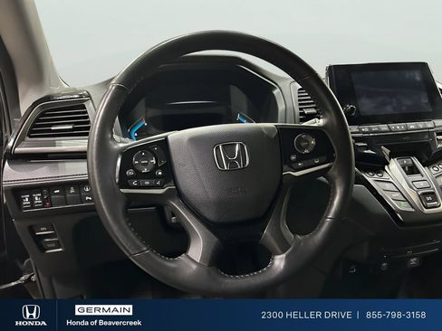 Used 2023 Honda Odyssey Elite image 12