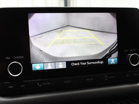 Used 2025 Honda HR-V Sport image 3