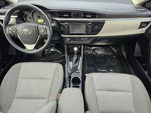 Used 2014 Toyota Corolla LE image 22