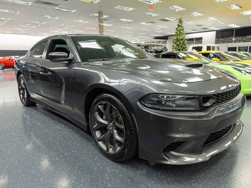 Used 2019 Dodge Charger R/T image 5