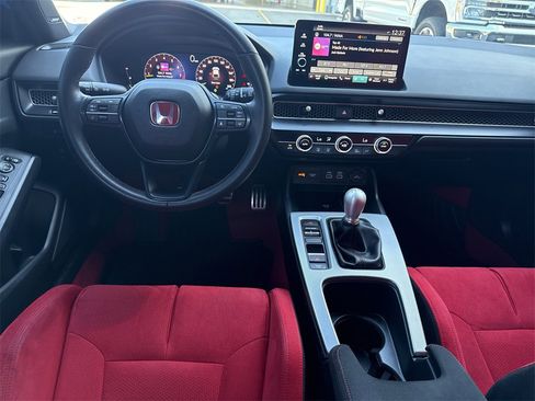 Used 2023 Honda Civic Type R image 22