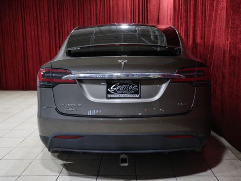 Used 2016 Tesla Model X 90D AWD/4WD image 10