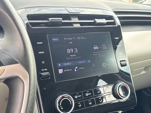 Used 2024 Hyundai Tucson SE FWD image 19