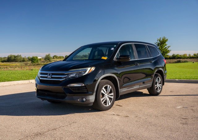 Used 2017 Honda Pilot EX-L image 3