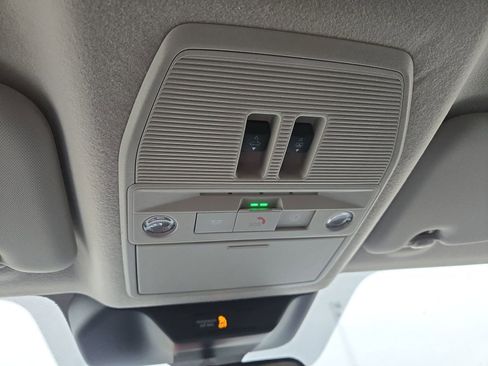 New 2026 Nissan Kicks SR w/ SR Premium Package FWD image 26