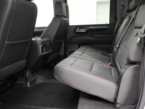 Used 2024 Chevrolet Silverado 2500 LTZ w/ LTZ Premium Package AWD/4WD image 32