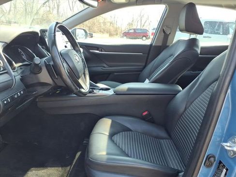 Certified 2023 Toyota Camry SE w/ Cold Weather Package image 15