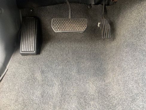 Used 2001 Suzuki Vitara JLS image 42