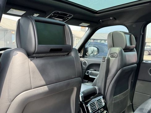 Used 2015 Land Rover Range Rover Supercharged AWD/4WD image 21