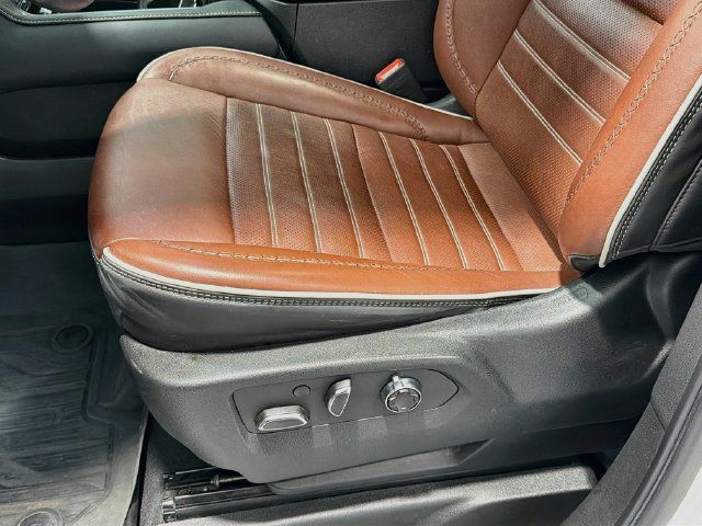 Used 2023 GMC Yukon Denali Ultimate AWD/4WD image 19