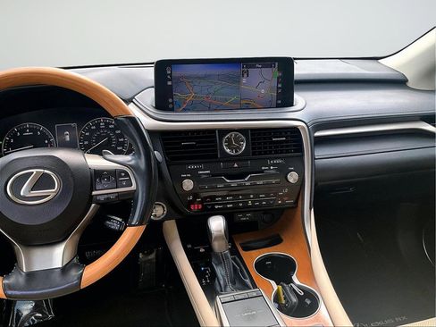 Used 2022 Lexus RX 350 FWD w/ Premium Package image 19