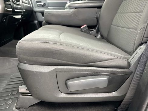 Used 2019 RAM 1500 Warlock RWD image 14