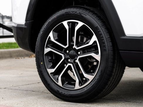 Used 2022 Jeep Compass Limited image 67