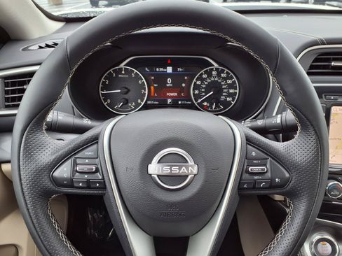 Used 2023 Nissan Maxima Platinum FWD image 13