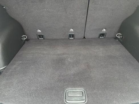 Used 2024 Jeep Compass Latitude AWD/4WD image 14