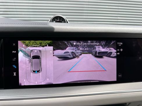 Certified 2025 Porsche Cayenne E-Hybrid AWD/4WD image 28