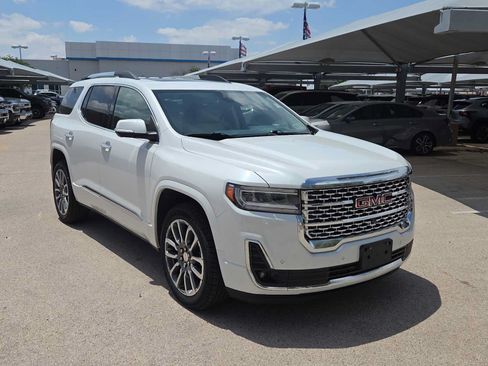 Used 2022 GMC Acadia Denali w/ Denali Ultimate Package AWD/4WD image 2