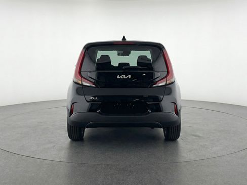 Used 2025 Kia Soul LX w/ LX Technology Package image 7