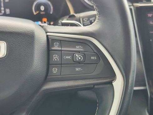 Used 2021 Jeep Grand Cherokee L Limited image 21