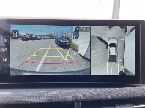 Used 2025 Hyundai Santa Cruz Limited image 17