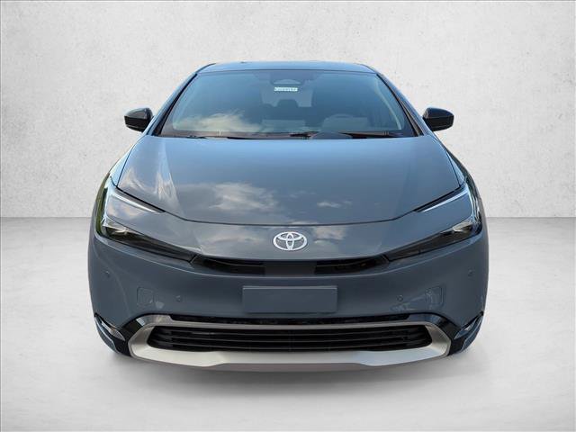 New 2027 Toyota Prius Plug-In Hybrid FWD image 2