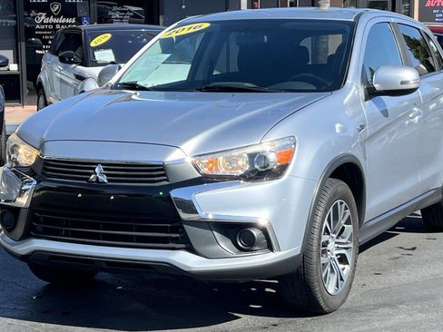 Used 2016 Mitsubishi Outlander Sport ES image 3