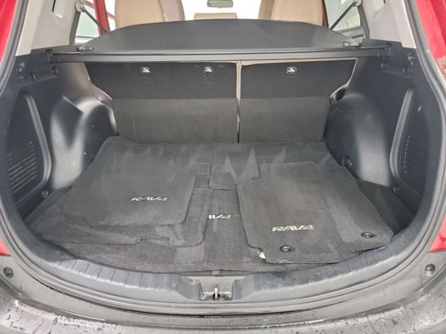 Used 2015 Toyota RAV4 XLE AWD/4WD image 26