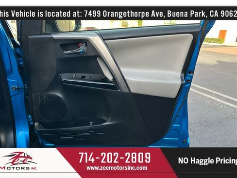 Used 2017 Toyota RAV4 Limited image 46