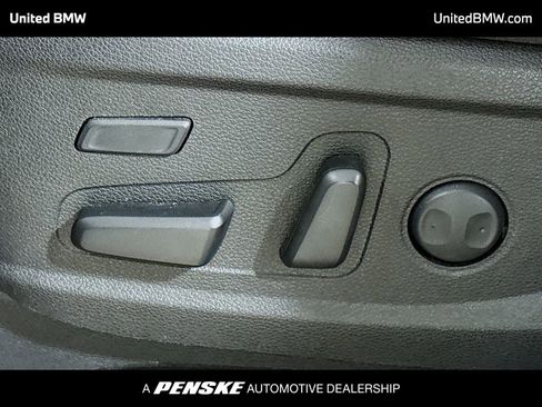 Used 2022 Kia Telluride SX w/ SX Prestige Package image 4