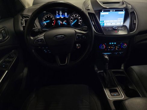 Used 2018 Ford Escape SE w/ SE Sport Appearance Package FWD image 22