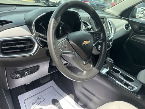 Used 2019 Chevrolet Equinox LT FWD image 32