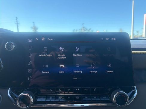 Used 2024 Chevrolet Colorado ZR2 w/ Technology Package image 33