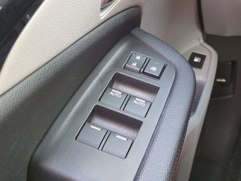 Used 2018 Honda Ridgeline RTL-E image 23