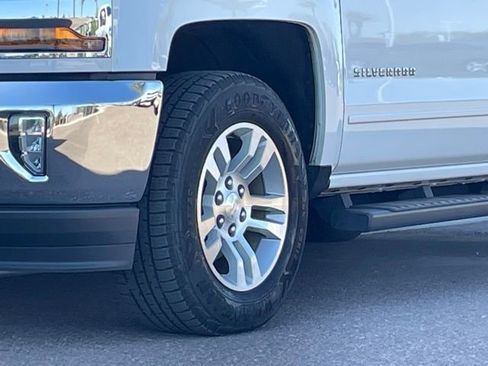 Used 2019 Chevrolet Silverado 1500 LT w/ All Star Edition image 19