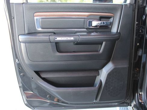 Used 2014 RAM 2500 Laramie w/ Convenience Group AWD/4WD image 13