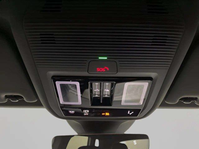 Used 2024 Audi Q4 e-tron Premium Plus w/ Premium Plus AWD/4WD image 59