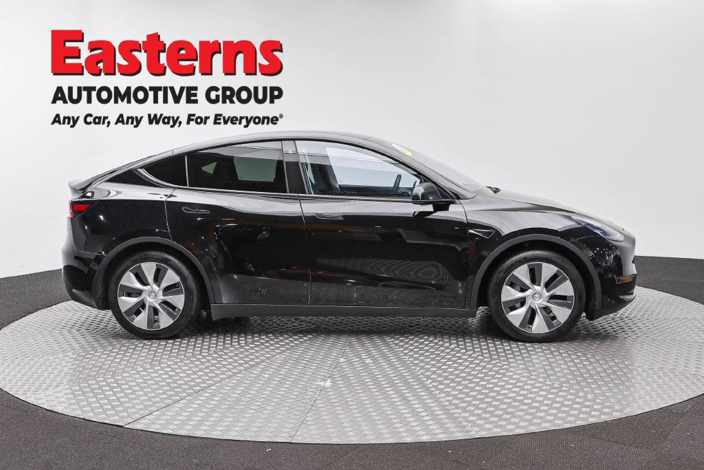 Used 2021 Tesla Model Y Long Range AWD/4WD image 5
