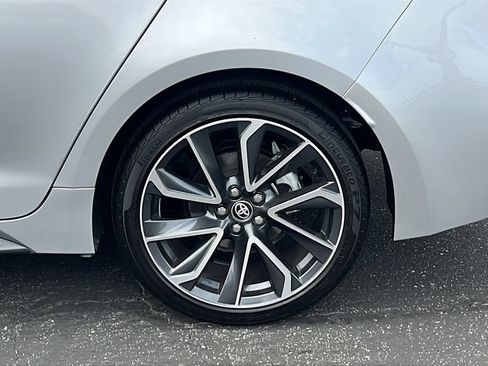 Used 2022 Toyota Corolla SE w/ Carpet Mat Package (TMS) FWD image 7