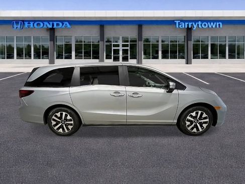 New 2026 Honda Odyssey EX-L image 7