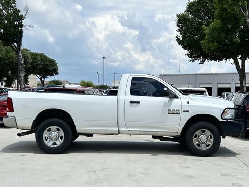 Used 2017 RAM 2500 Tradesman w/ Chrome Appearance Group RWD image 3
