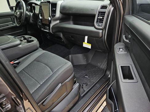 New 2026 RAM 3500 Tradesman AWD/4WD image 7