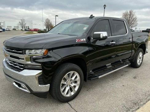Used 2021 Chevrolet Silverado 1500 LTZ image 3